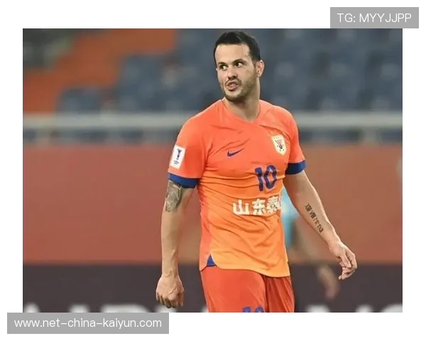 卡扎伊什维利再次破门，第25球领跑射手榜，冲击金靴称号，扎卡左后卫